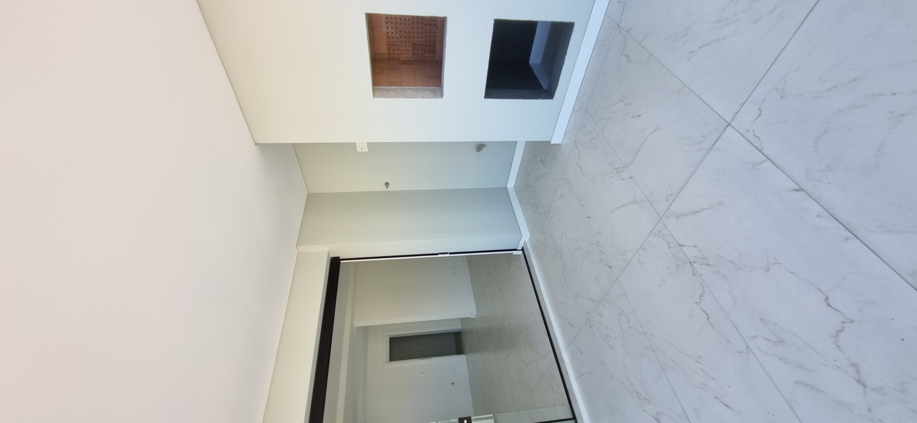 Apartamento à venda com 3 quartos, 4 banheiros, 3 vagas e 130m² no Meia Praia, Itapema (SC) — foto 11 de 13