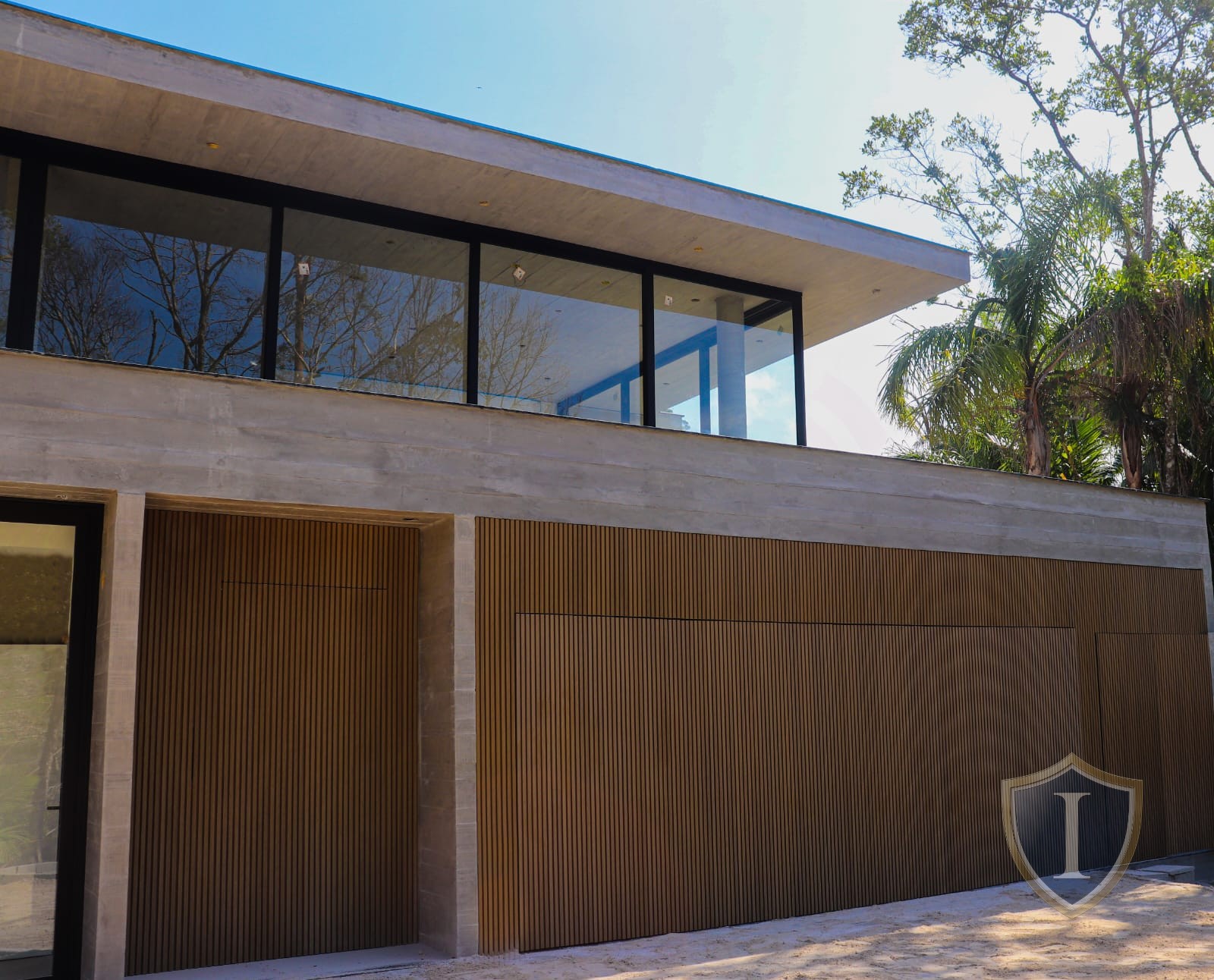Casa à venda com 3 quartos, 3 banheiros, 4 vagas e 388m² no Estaleiro, Balneário Camboriú (SC) — foto 10 de 13