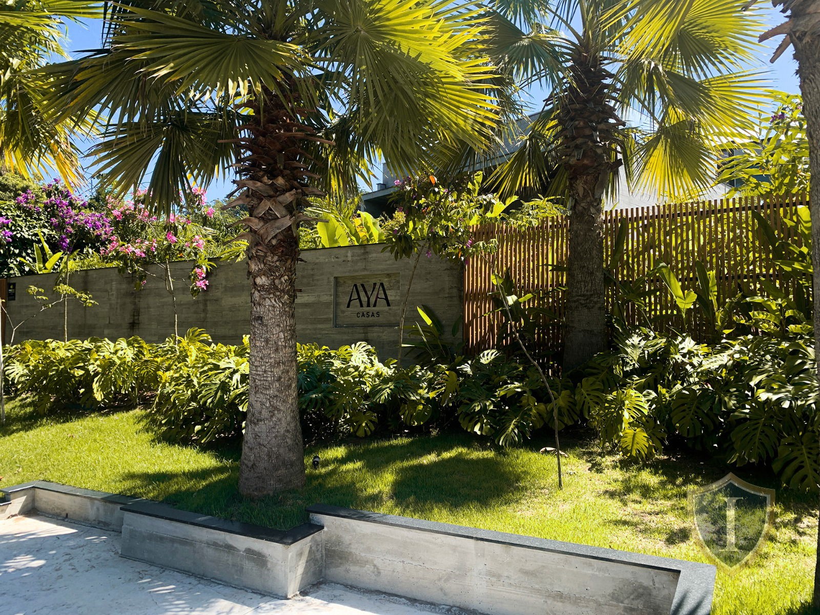 Casa à venda com 3 quartos, 3 banheiros, 4 vagas e 388m² no Estaleiro, Balneário Camboriú (SC) — foto 4 de 13