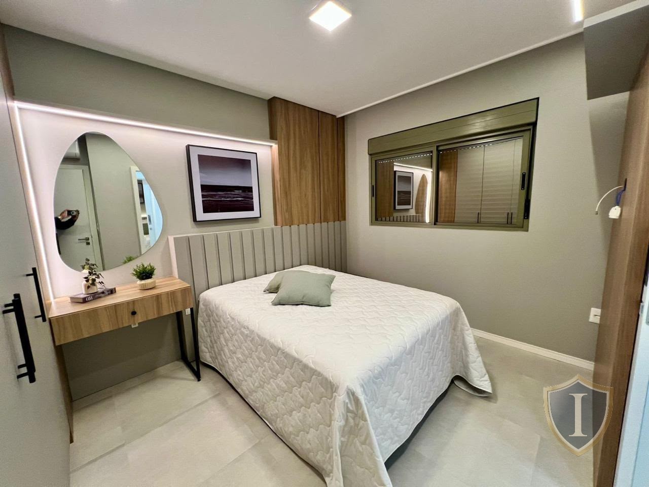 Apartamento à venda com 3 quartos, 3 banheiros, 2 vagas e 110m² no Meia Praia, Itapema (SC) — foto 16 de 22