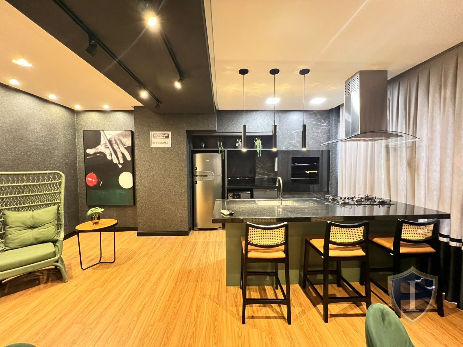 Apartamento à venda com 3 quartos, 3 banheiros, 2 vagas e 110m² no Meia Praia, Itapema (SC) — foto 4 de 22